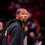 “That Could Mask All the Problems” – Kevin Durant Highlights Glaring Issue About Commanders’ Approach with Jayden Daniels