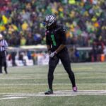Oregon Gets Brutal Injury News on Star WR Dakorien Moore